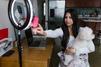 Navigating Sponsorship Contracts for YouTube Creators and Sponsors